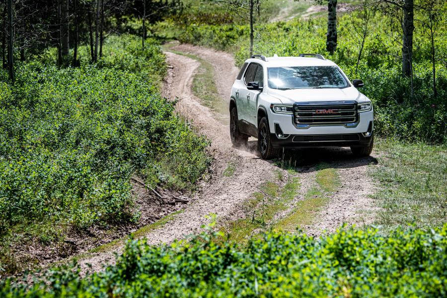  GMC Acadia AT4 2019 года  (фото 9 из 18)